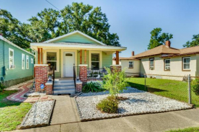 Pet-Friendly Pensacola Home with Patio and Yard!
